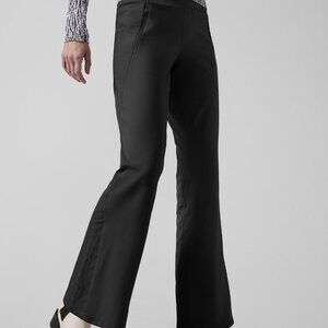 Athleta Peak Hybrid Fleece Pants – Women’s – Petite Medium - NWT